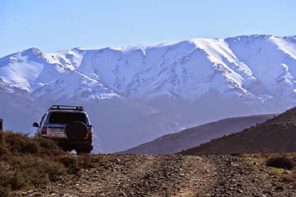 44*4 car in atlas mountains