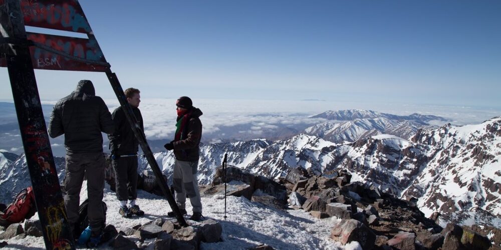 mount_toubkal_summit people at the summit of mount toubkal